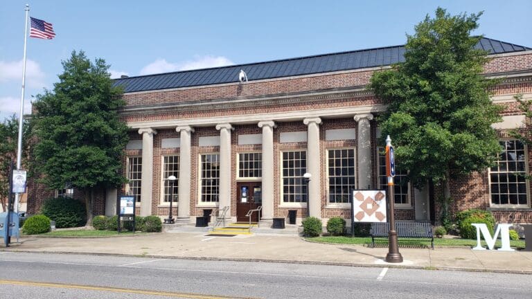 Fiscal court passes decision on medical cannabis businesses to voters