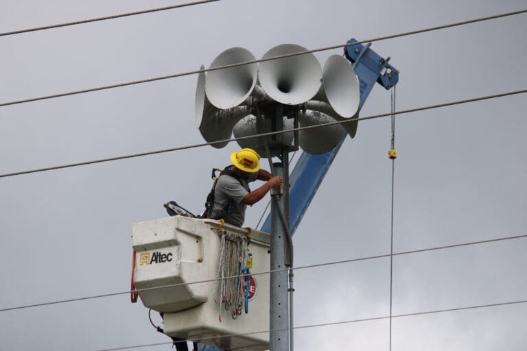 Out with the old: City erects new storm siren on Glendale Road