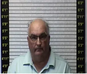 Murray insurance agent facing felony charges has long history of debt disputes